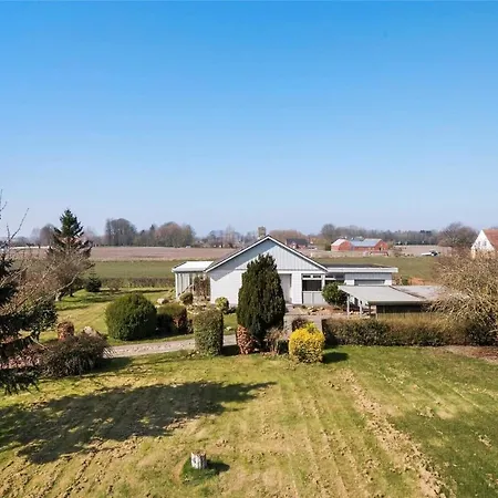 Tklhus Aeroe Nyaraló